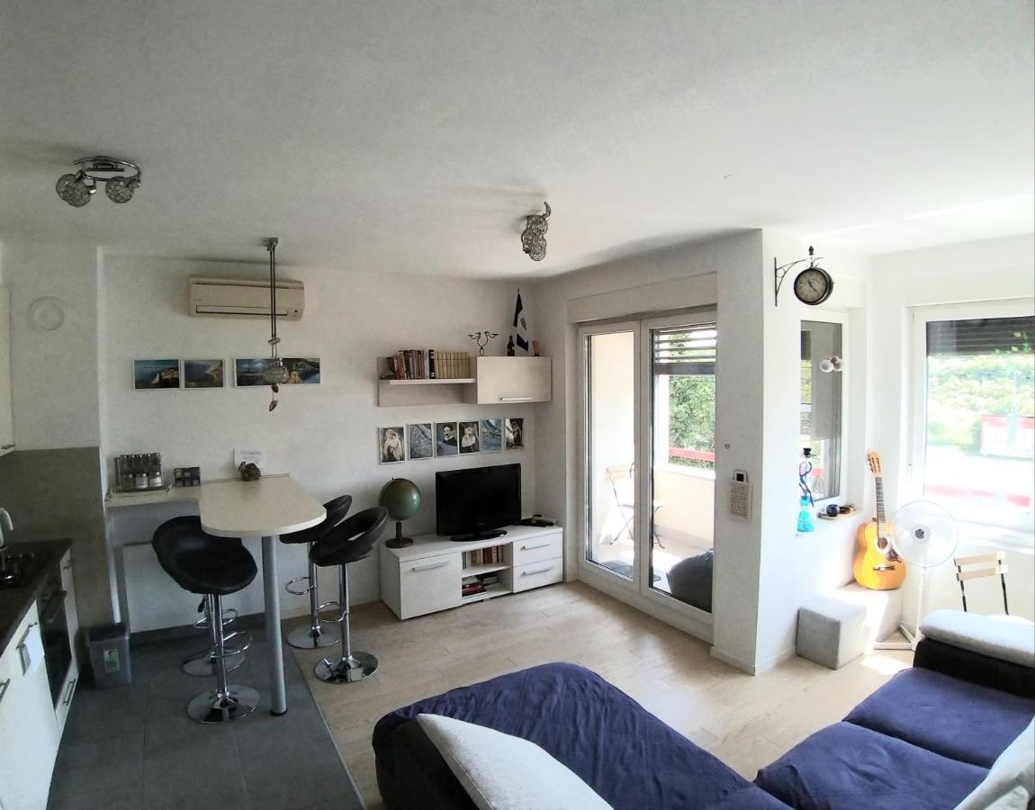 Theos Atelier Self Check In Apartment W Free Private Parking Zagrzeb Zewnętrze zdjęcie