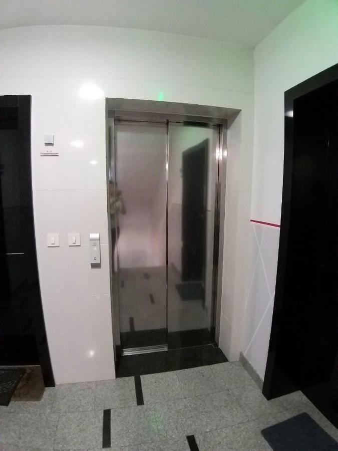 Theos Atelier Self Check In Apartment W Free Private Parking Zagrzeb Zewnętrze zdjęcie